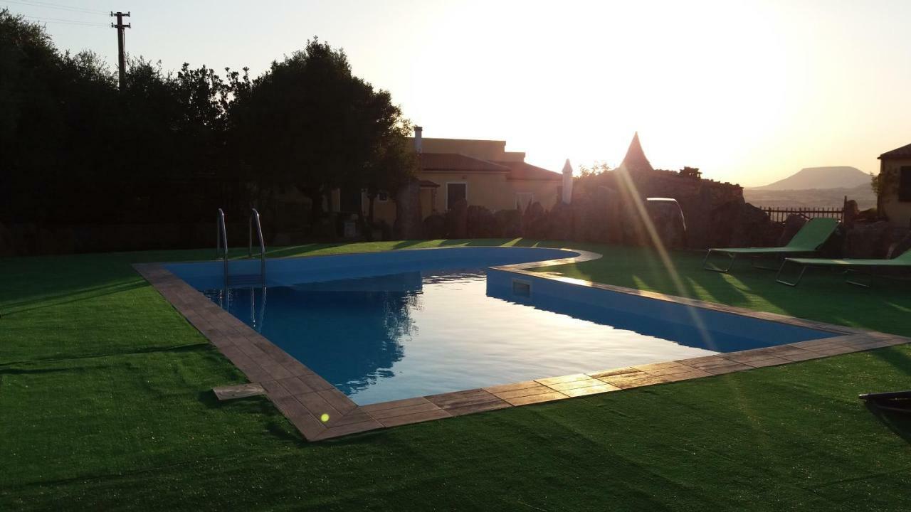 AGRITURISMO SA è PADEDDA Mores Esterno foto