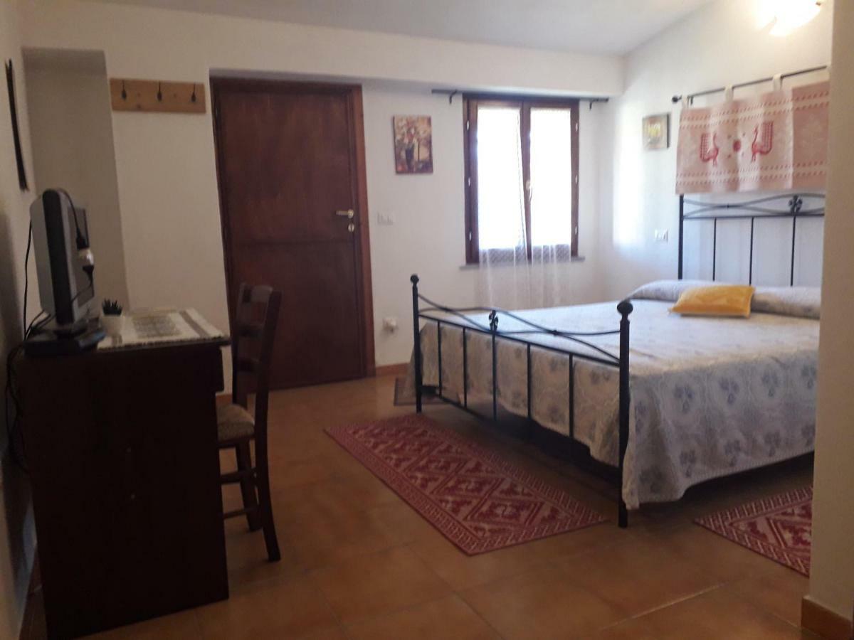 AGRITURISMO SA è PADEDDA Mores Esterno foto